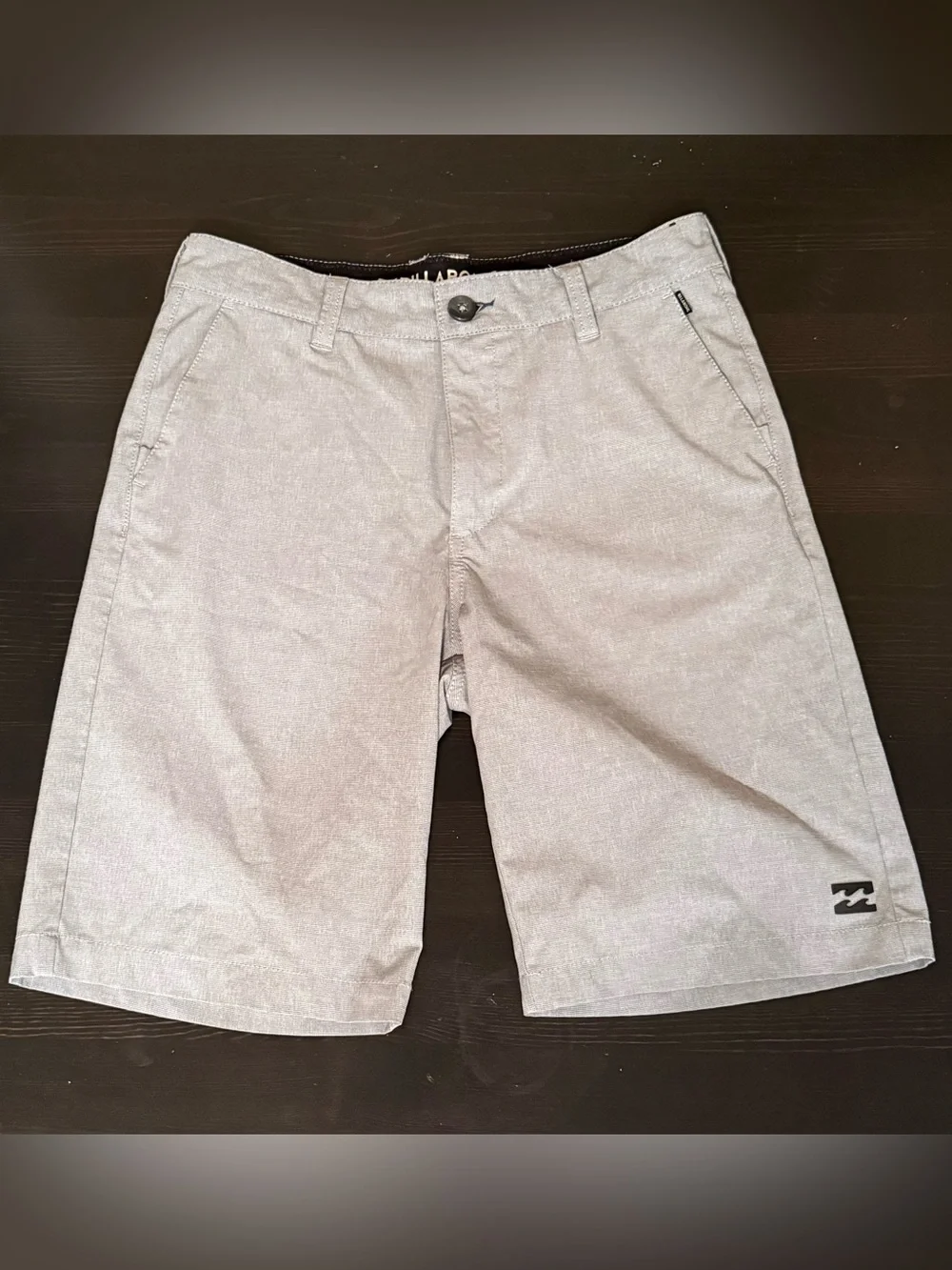 Billabong Youth Submersible 20” Hybrid Shorts, 28” Waist (Boy’s 14)